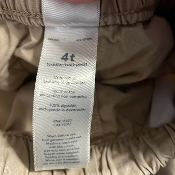 Shorts set!! Carter’s boys 4T. You get both pairs. Navy blue & Tan. - Picture 3 of 7